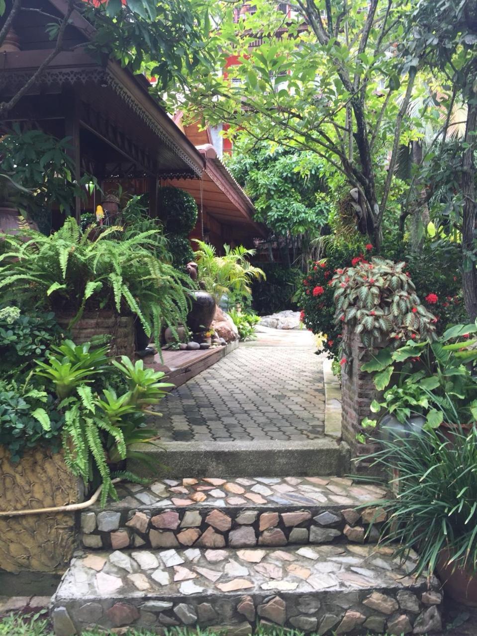 Baan Vanida Garden Resort Karon Exteriér fotografie